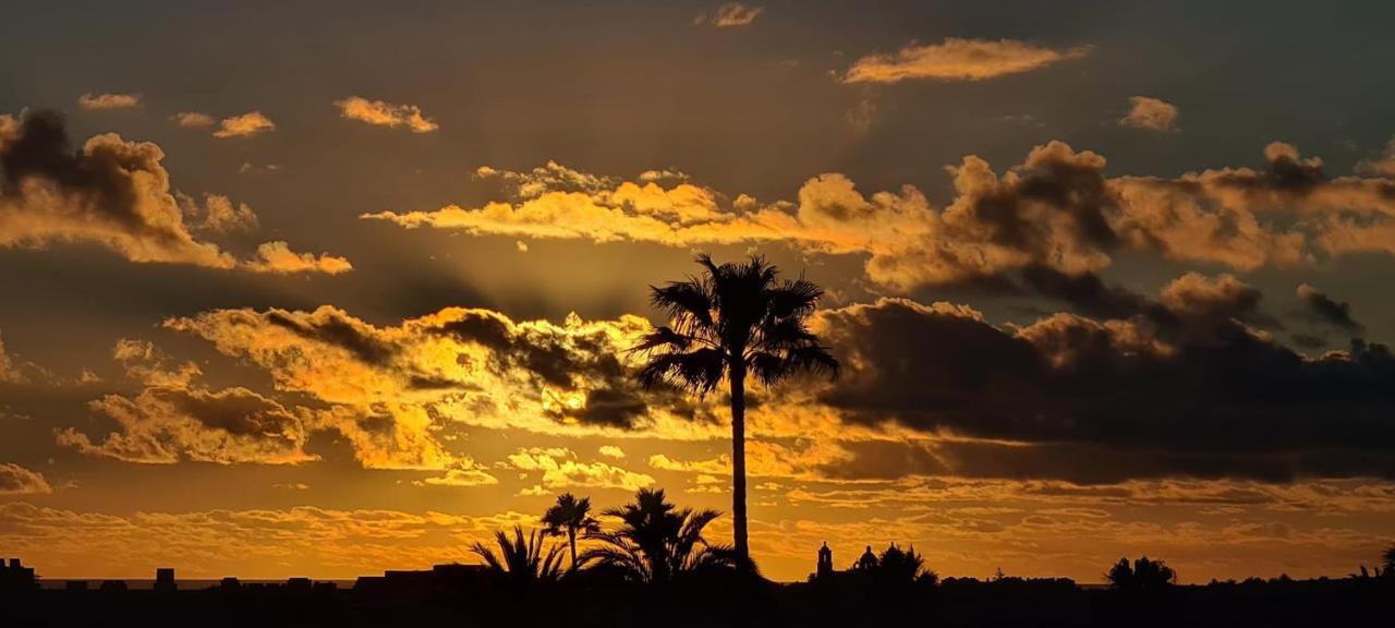 Sunset Apartment بلايا ديل إنغلز المظهر الخارجي الصورة