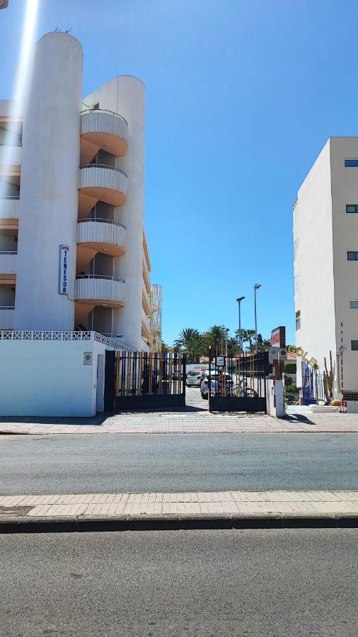 Sunset Apartment بلايا ديل إنغلز المظهر الخارجي الصورة